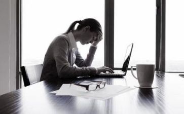 出纳财务年终总结8篇