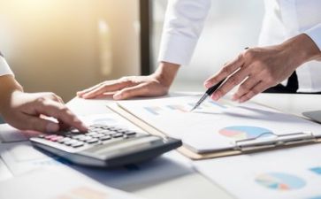 2023年终财务述职报告精选8篇