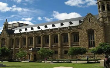 大学毕业生优秀事迹8篇