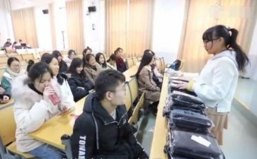 大学班长带工作总结报告7篇