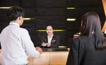 服务员的辞职报告模板6篇