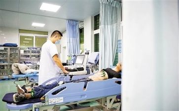 icu护士述职报告8篇
