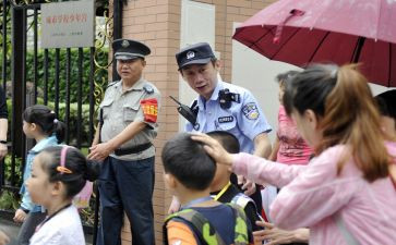 爱护校园环境,从我做起演讲稿8篇