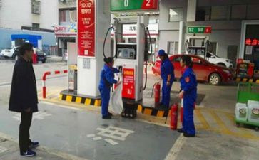 加油站工作总结7篇