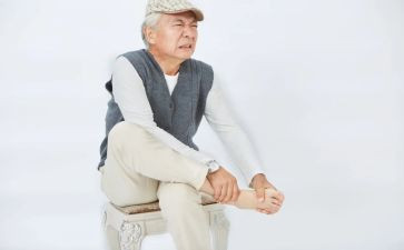社区慰问老人活动总结5篇