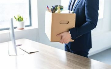 酒店离职辞职报告7篇