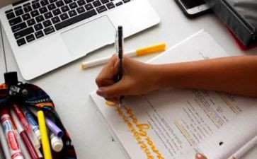 我最佩服的___作文模板5篇