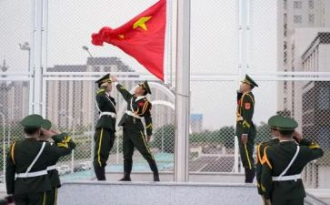 升旗教师演讲稿6篇
