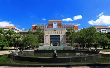 个人述职报告教师范文精选8篇