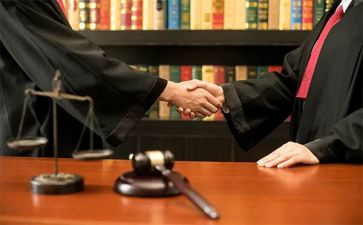 事务所辞职报告7篇