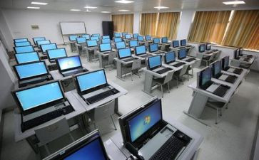 学生实训报告及自我鉴定报告8篇