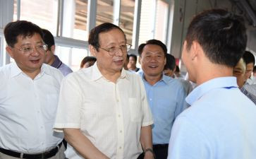 委员谈工作报告7篇
