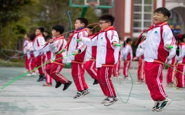 大班幼儿体育活动教案6篇