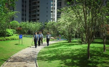 安全物业述职报告6篇