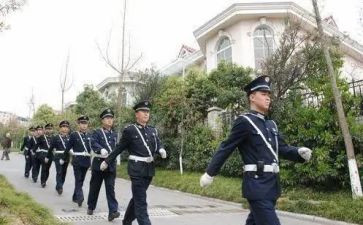 2023年物业小区经理述职报告8篇