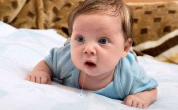 给小孩户口迁移申请书5篇