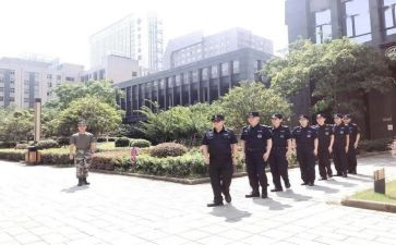 小区保安个人述职报告7篇
