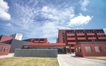 校园安安全自查报告5篇