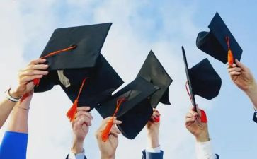 学历表自我鉴定5篇