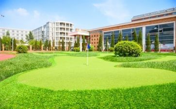 小学学校安全工作自查报告8篇