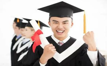 应届毕业生年终工作总结7篇