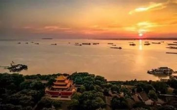 登岳阳楼教案优秀教案8篇