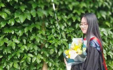 我以月为知己作文模板5篇