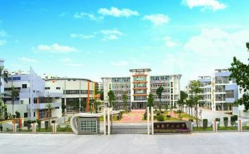 镇中心校校长述职报告8篇