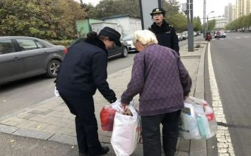 我助人我快乐作文600字8篇